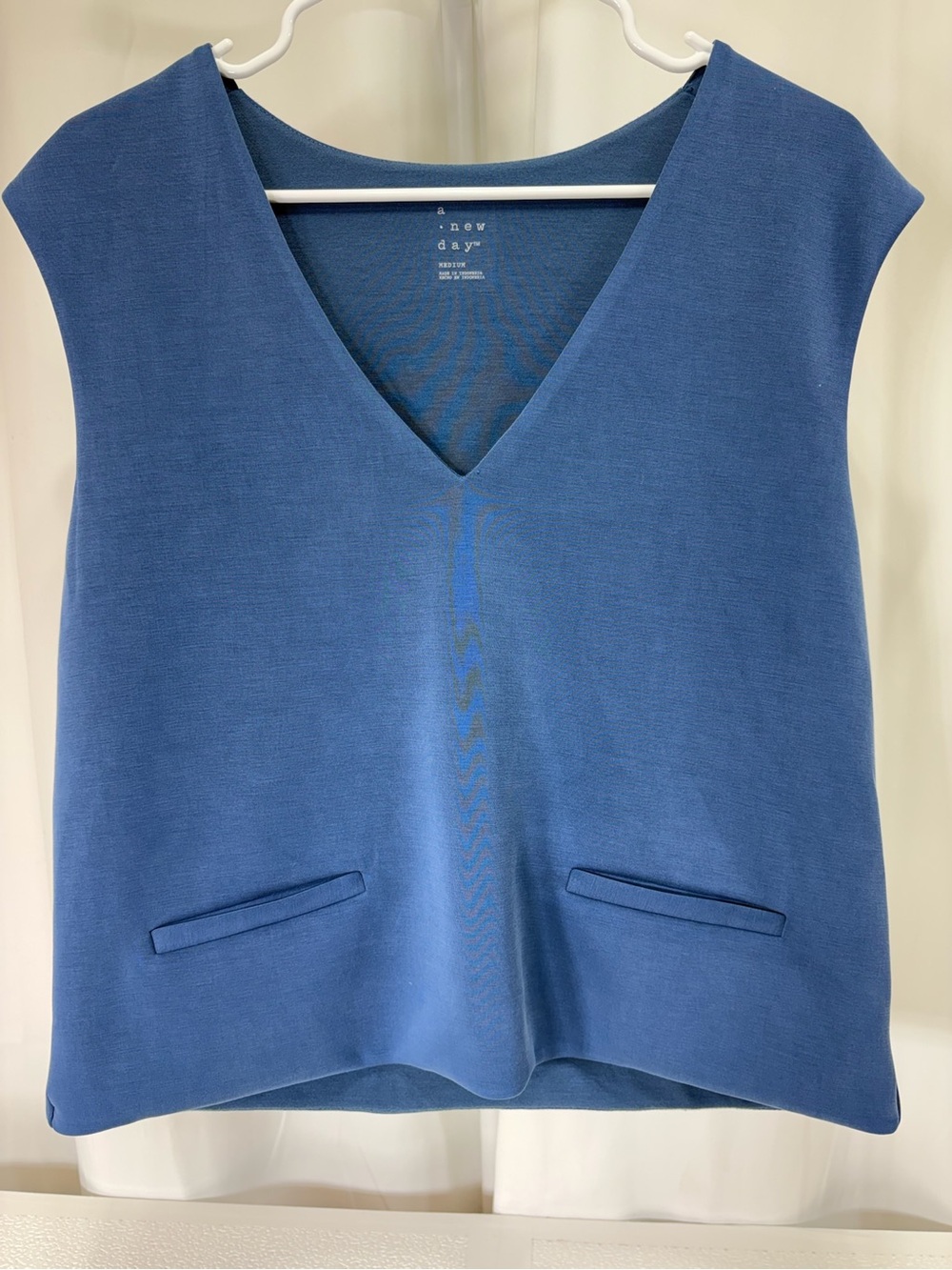 a new day Blue V-Neck Sleeveless Knit Top with Faux Welt Pockets 4115
